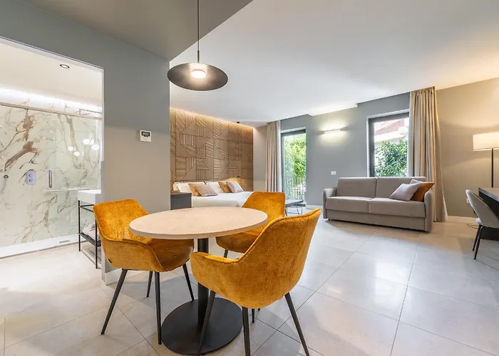 Karalin Sonnino Suites